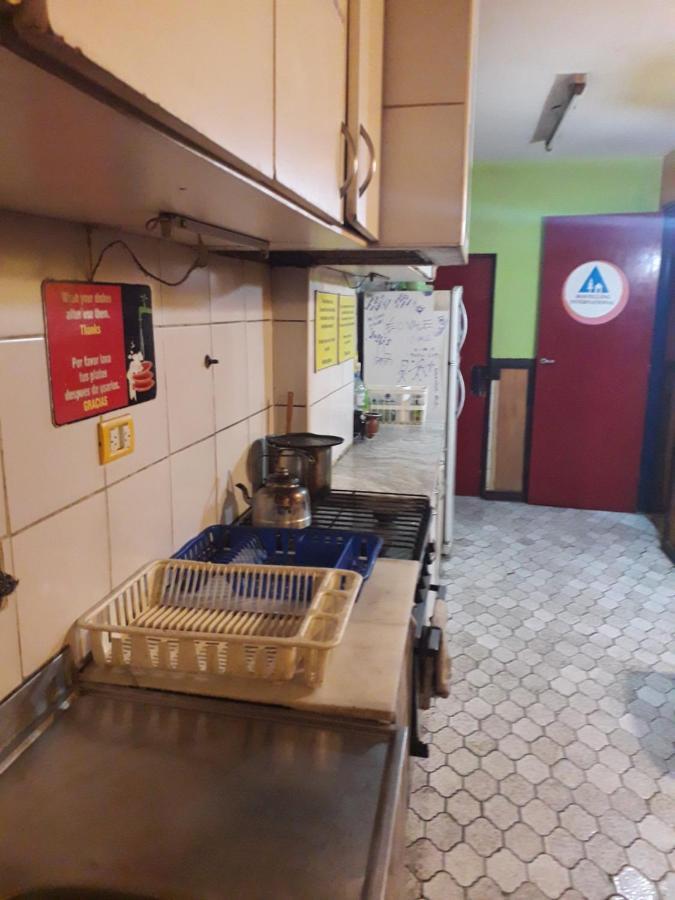 מנדוזה Campo Base Youth Hostel מראה חיצוני תמונה